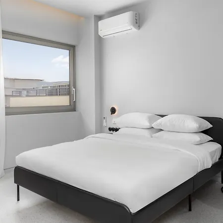 Nero Luxury Suites By Zennova Thessaloniki Exterior foto